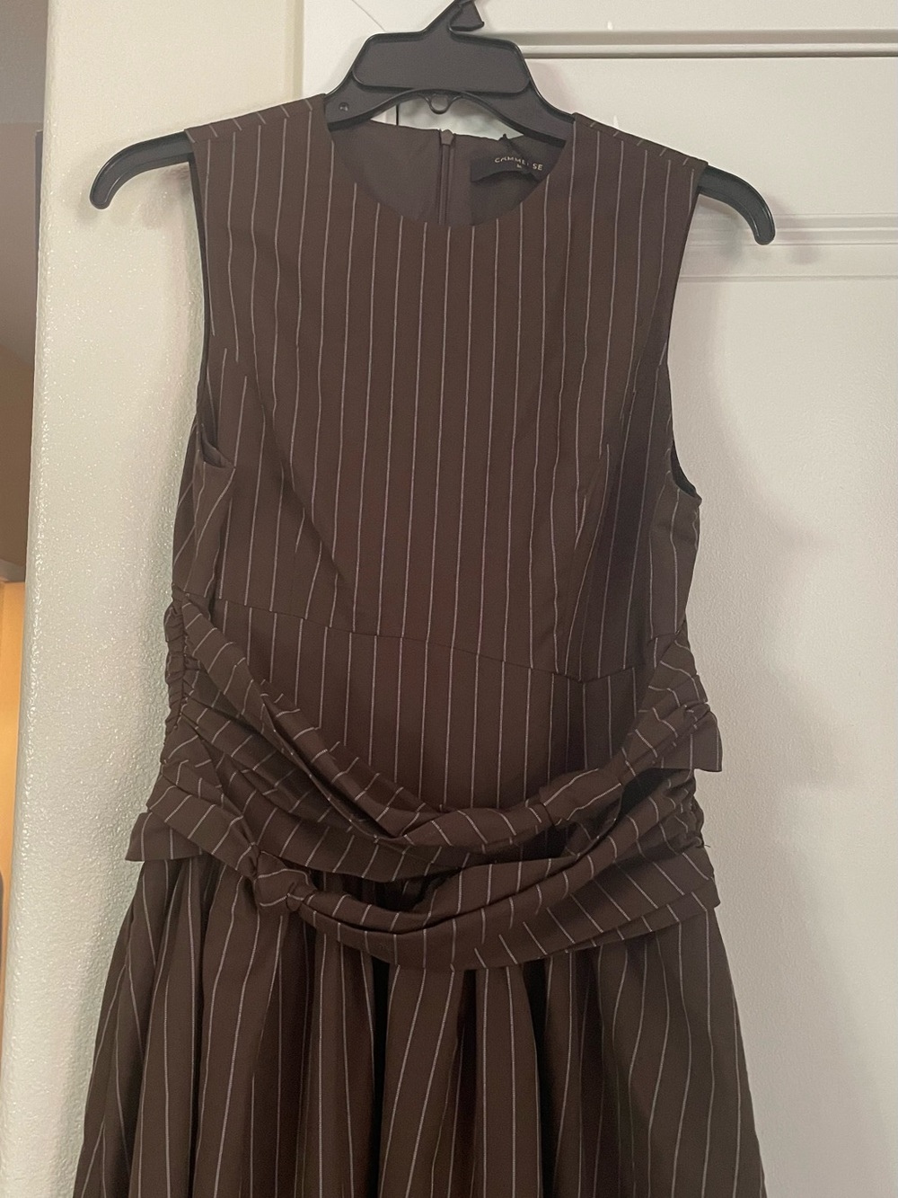 Sleeveless Brown  Pinstripe Runched Maxi Dress - Picture 5 of 9
